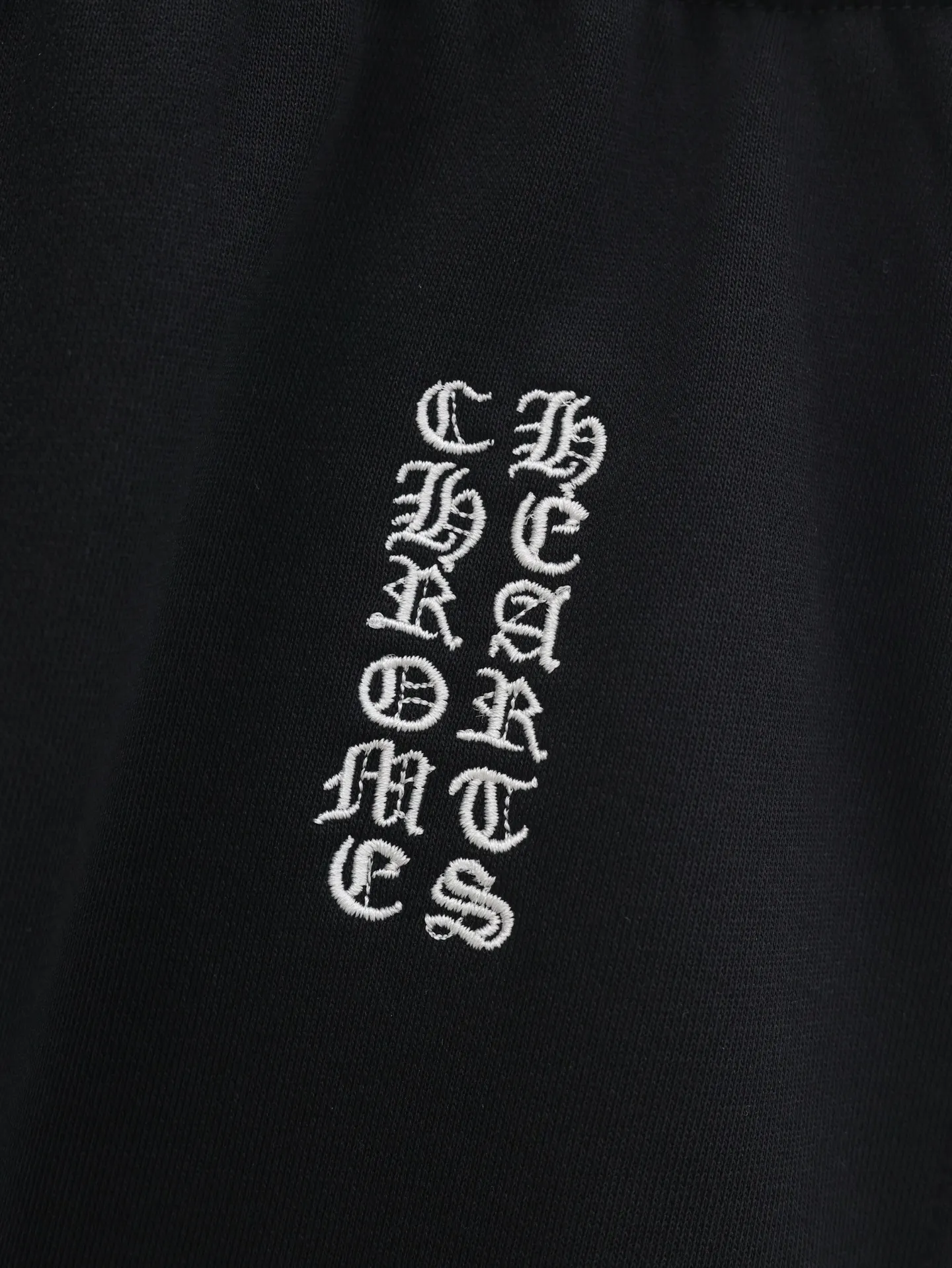 🅿️330 Chrome hearts*/Chrome hearts 25ss new Sanskrit embroidered shorts. The fabric is made of 320G fish scale cotton. The embroidery uses imported embroidery machines. Customized accessories. Size: S/M/L